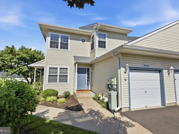 2601 Waterford Rd #95, Morrisville, PA 19067