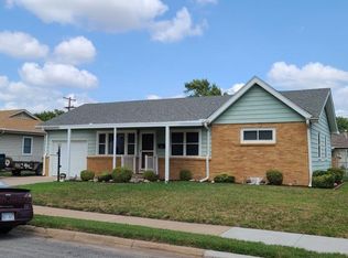 1119 Windsor Dr, Salina, KS 67401
