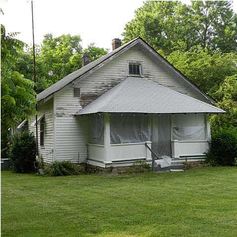 2nd image of 1772 E Giro Rd
