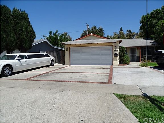2nd image of 12862 Sungrove St