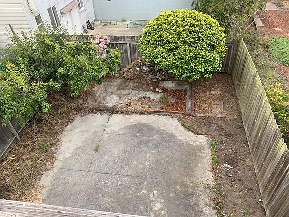 4th image of 2414 41st Ave #2414