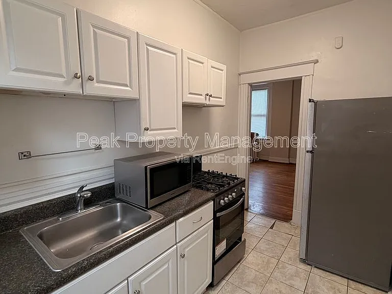 2424 Stuart Ave — Photo 9