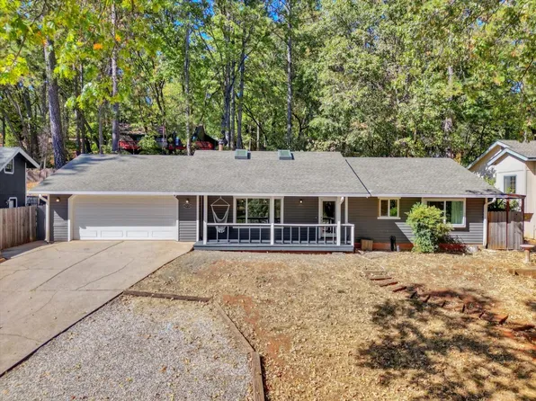 11226 Edward Dr, Grass Valley, CA 95949