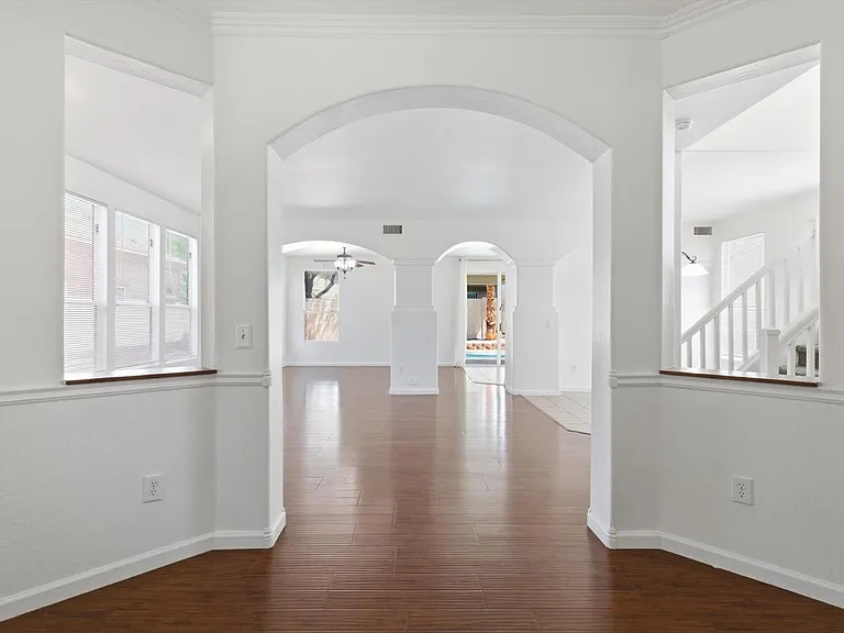 13448 W Berridge Ln — Photo 7