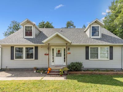2113 Pine Creek Ave, Independence, IA, 50644
