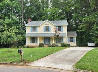 110 Corgy Dr, Cary, NC 27513
