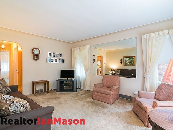 2nd image of 1505 Aline Dr
