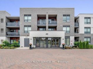 40 Via Rosedale Way #114, Brampton, ON L6R4A4
