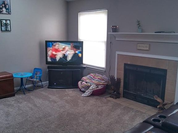 4th image of 3238 N Cherry Lake Ln