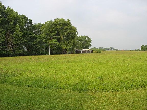 4th image of 10462 N County Road 950 E