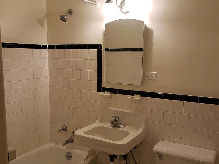 1350 Fillmore St #11 — Photo 4