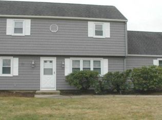 30 Foster Ln, Narragansett, RI 02882