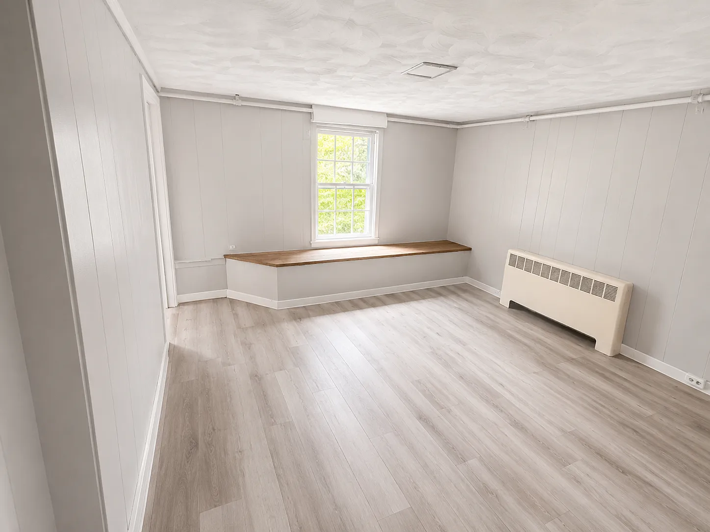 4 bed, 1664 sqft, $4,750 — Photo 3