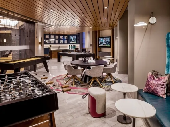 888 Main Street image 24 of 40