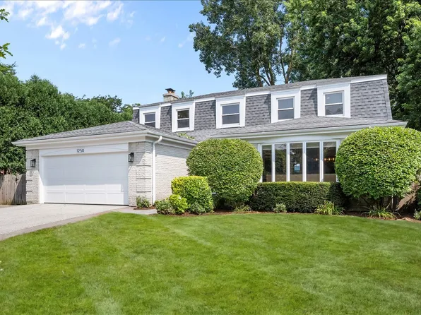 1250 Hazel Ave, Deerfield, IL 60015