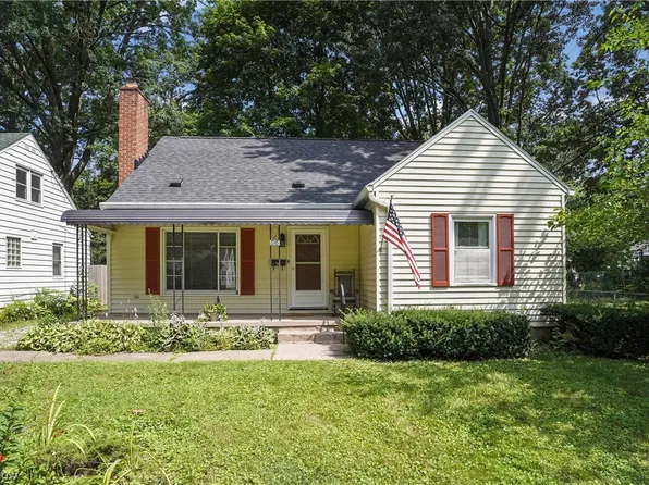 1939 Stabler Rd, Akron, OH 44313