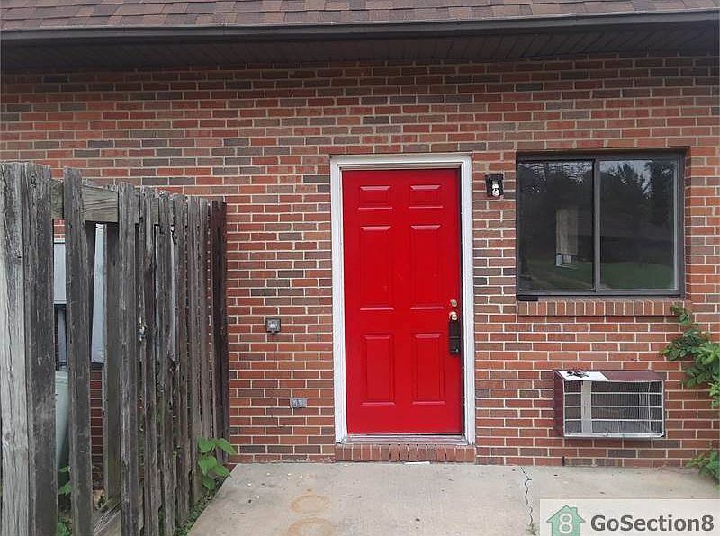 1st image of 2682 Wedge St