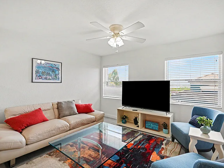 303 Audubon Dr #202 — Photo 8