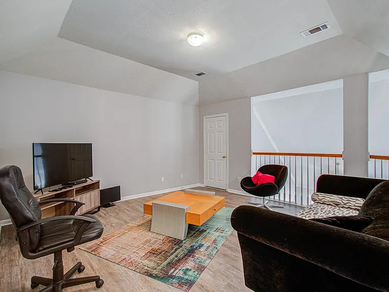 3043 W Hampton Dr — Photo 41