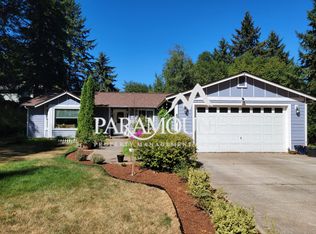 671 SE Lakeway Blvd, Port Orchard, WA 98367