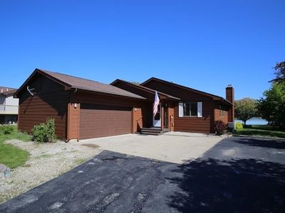 1770 Berkshire Dr, Gladwin, MI, 48624