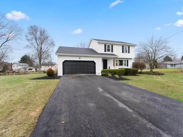 3411 Heritage Ct, Canfield, OH 44406