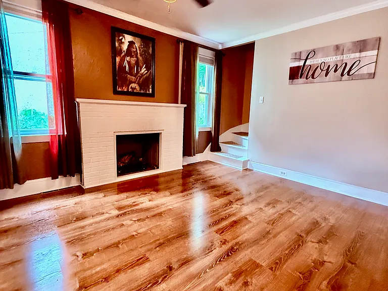 28 Shady Ln — Photo 9