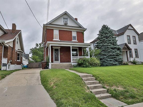 2nd image of 2008 Crown Ave