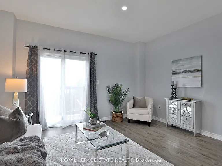 45 Edenrock Dr — Photo 12
