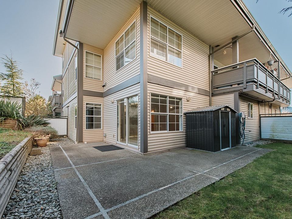 1st image of 689 Park Rd #35