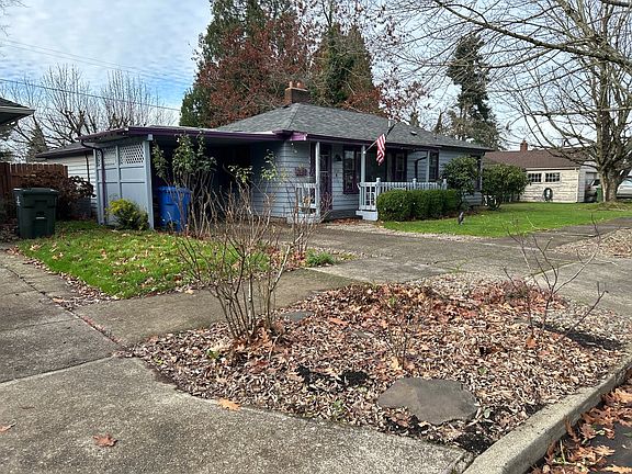 3rd image of 1935 24th St NE