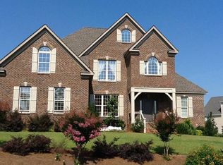 869 Lion Ln, Fort Mill, SC 29715