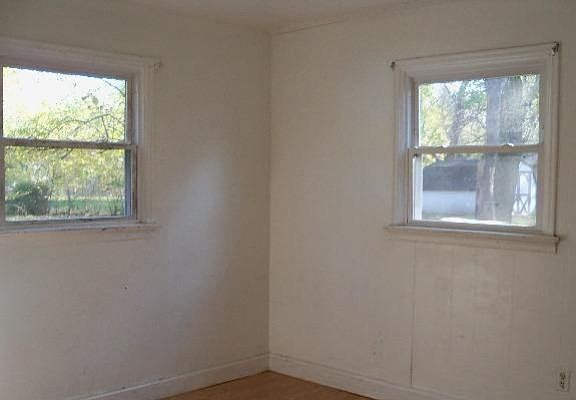 3rd image of 12012 Krenning Ln