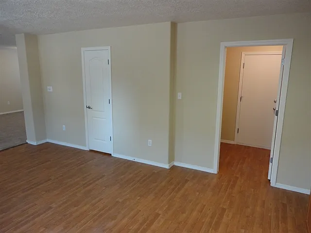 1232 Maple Meadows Dr NE — Photo 6