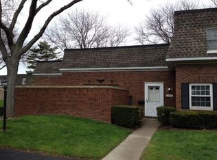 21018 Reserve Ct #F129, Fairview Park, OH 44126