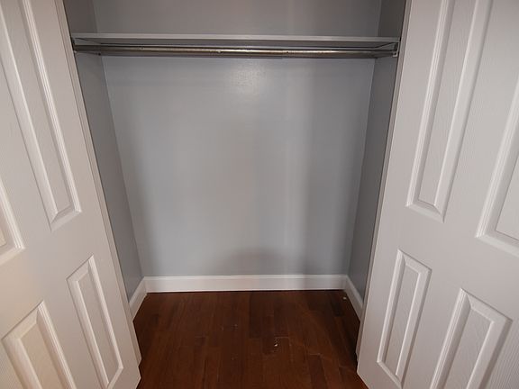 5th image of 86 Rogers Ave
