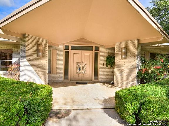 3rd image of 113 Cas Hills Dr