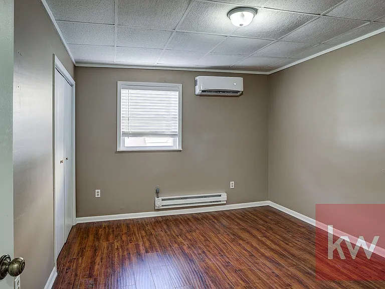 314 Wilson Ave — Photo 8