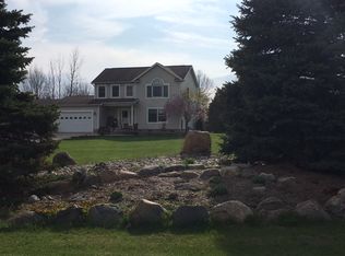 9190 Clover Dr, Milan, MI