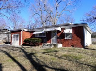 3120 S Parkview Ave, Springfield, MO 65804
