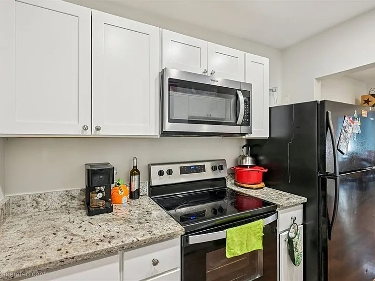 1 Rockdale Ave #1 — Photo 7