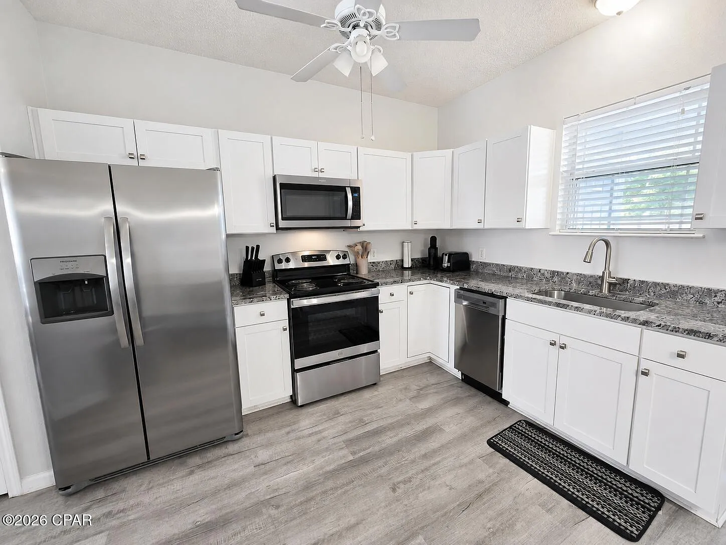 2 bed, 2.5 bath, 1158 sqft, $1,795 — Photo 4