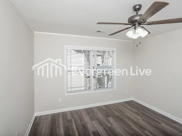 57 Easington Ct — Photo 11