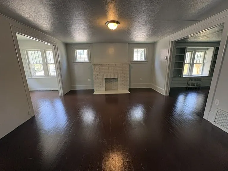 2295 14th St SW — Photo 3