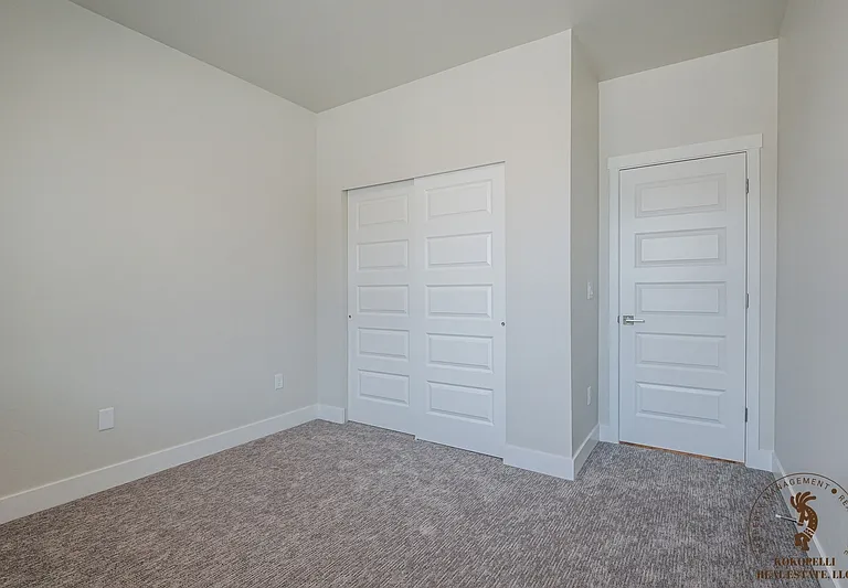 2454 Hamilton Rd #B — Photo 24