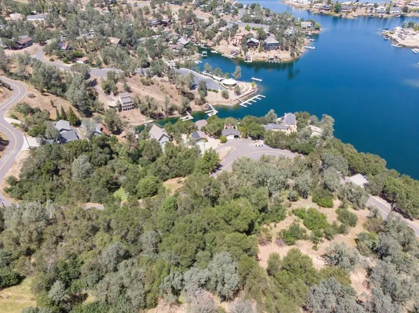4784 Lakeshore Dr, Copperopolis, CA 95228