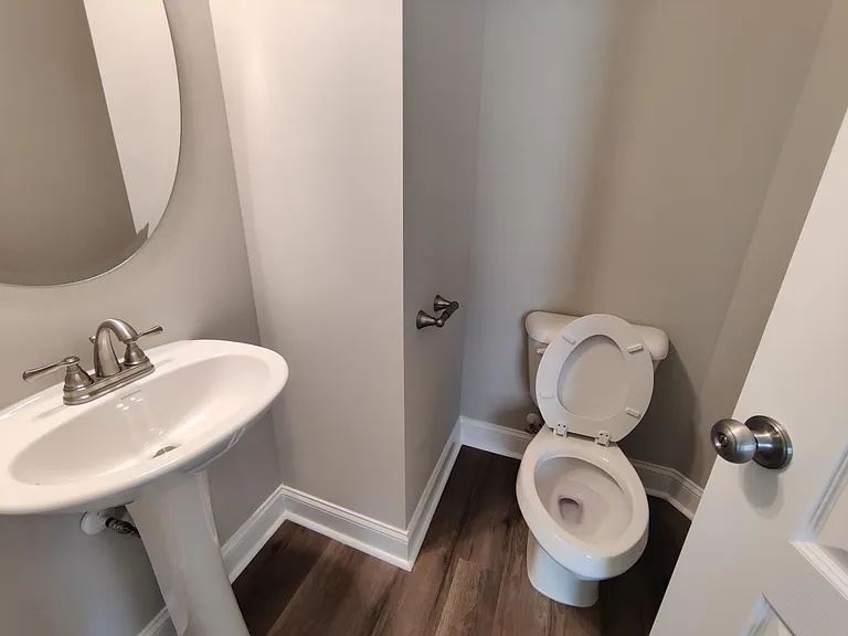 1215 Morgan St — Photo 9