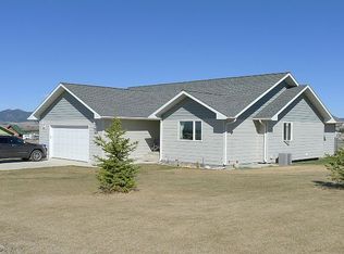 265 Castle Ridge Dr, Lewistown, MT 59457