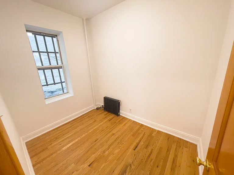 234 Thompson St #3 — Photo 7