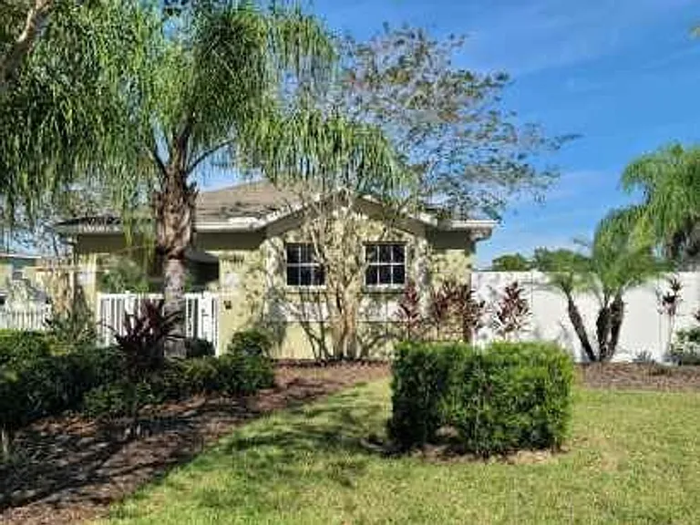 20403 Berrywood Ln — Photo 22